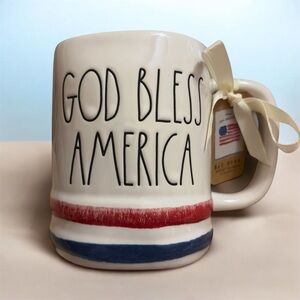 Rae Dunn ‘God Bless America’ Oversized Mug NWT